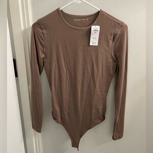 Abercrombie brown bodysuit size small